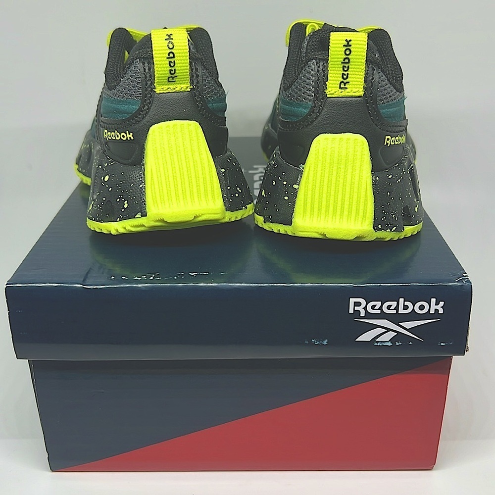 Reebok Boys Sneakers Size 5 Black/Neon Green Athletic Running Shoes - Picture 4 of 12